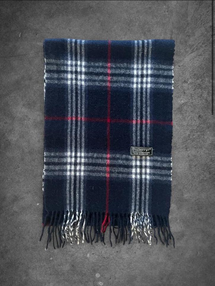 Écharpe Burberry bleu foncé, Vêtements | Hommes, Bonnets, Écharpes & Gants, Comme neuf, Écharpe, Enlèvement ou Envoi