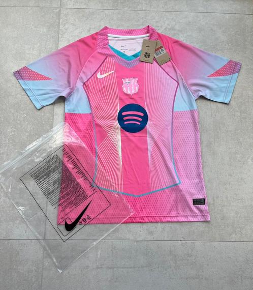 Roze barcelona shirt van nike met lamine yamal, Sport en Fitness, Voetbal, Nieuw, Shirt, Maat L, Verzenden