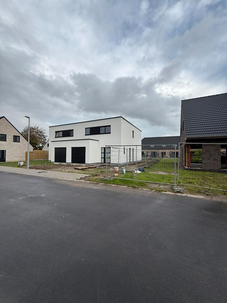 Nieuwbouwwoning te huur in Eernegem, Immo, Huizen te huur
