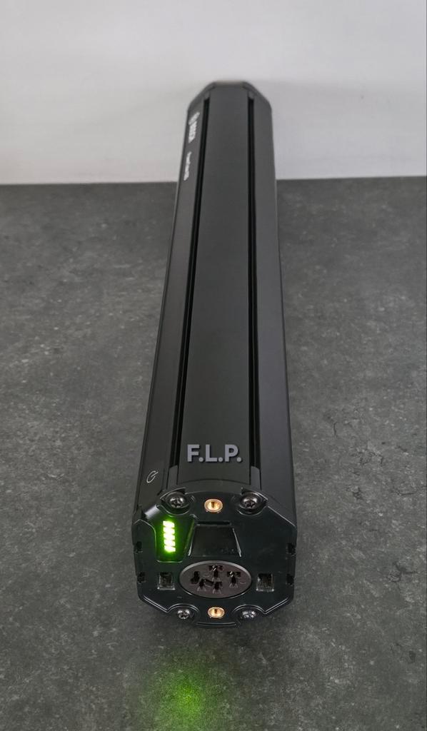 Bosch Powertube 625Wh verticaal (Prijs bespreekbaar ), Fietsen en Brommers, Fietsaccessoires | Fietsaccu's, Zo goed als nieuw