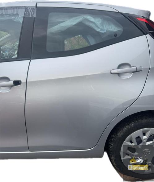 Linksachter portier Toyota Aygo 1E7 origineel deur, Auto-onderdelen, Interieur en Bekleding, Toyota, Gebruikt