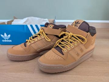 Adidas Forum Mid Taille 41.5