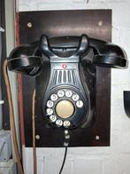 Oude hangtelefoon ., Ophalen of Verzenden, Zo goed als nieuw, Met draaischijf