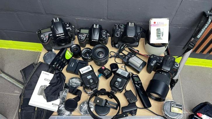 NIKON D3 D700 CANON 700D SONY A350+++ fotopakket, Audio, Tv en Foto, Fotocamera's Digitaal, Canon, Ophalen of Verzenden