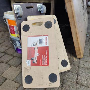 rolplateau transporthondje beschikbaar voor biedingen