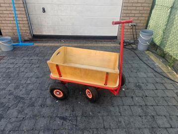 Bolderkar te koop beschikbaar voor biedingen
