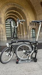 Brompton zwarte M6R dynamonaaf  6 versnellingen Nieuwstaat, Fietsen en Brommers, Ophalen, Brompton, 14 tot 16 inch, Versnellingen
