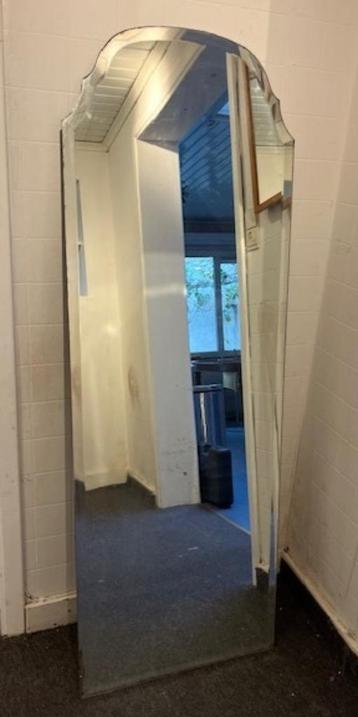 spiegel  160 x 56 cm beschikbaar voor biedingen