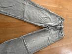 Meisjes jeans Zara grijs, Enfants & Bébés, Vêtements enfant | Taille 152, Enlèvement, Comme neuf