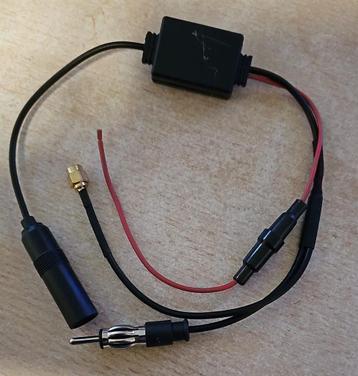 DAB+ auto radio splitter met versterker voor Caliber beschikbaar voor biedingen