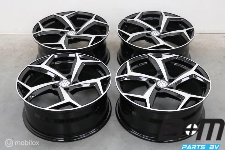 Set nieuwe 18 inch velgen VW Passat B8 / T-Roc / Beetle 5C ., Auto-onderdelen, Banden en Velgen, Velg(en), Gebruikt