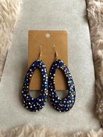 Boucles d'oreilles bleues glamour peintes à la main uniques, Enlèvement ou Envoi, Neuf, Pendantes