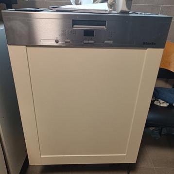 Vaatwasmachine inbouw miele beschikbaar voor biedingen