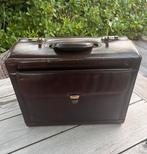 Piloten aktetas/ verpleegtas/hobbytas, Handtassen en Accessoires, Koffers, Gebruikt, Slot, Ophalen of Verzenden, Minder dan 35 cm