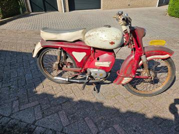 Typhoon futura zeldzame oldtimer beschikbaar voor biedingen