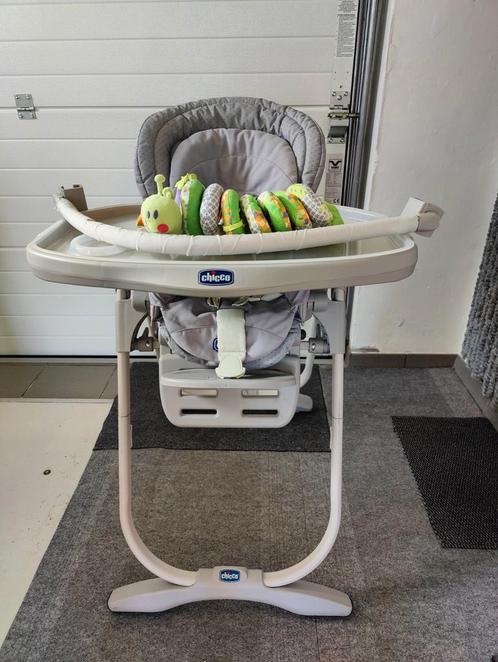 Kinderstoel Chicco Polly Magic vanaf 0 jaar, Kinderen en Baby's, Kinderstoelen, Zo goed als nieuw, Afneembaar eetblad, Ophalen