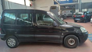 Peugeot partner 1.9D 5-zitplaatsen beschikbaar voor biedingen