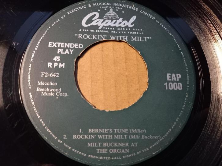 Milt Buckner‎ — Rockin' avec Milt - Épisode '7, CD & DVD, Vinyles Singles, Utilisé, EP, Jazz et Blues, 7 pouces, Enlèvement ou Envoi