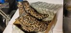 Kort laarsje in panter print, suède, Ophalen of Verzenden, Zo goed als nieuw