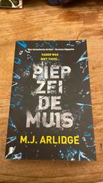 Boek. M.J. Arlidge, Boeken, Ophalen, Zo goed als nieuw