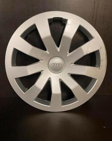 1 originele Audi A1 15" wieldop beschikbaar voor biedingen