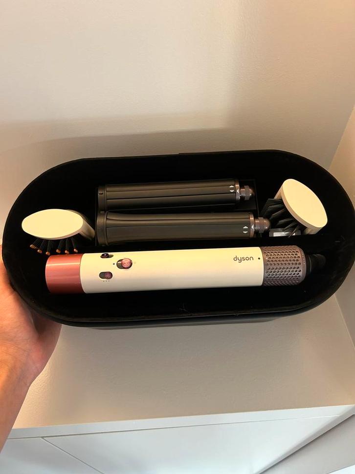 Dyson Airwrap roze boksen, Handtassen en Accessoires, Uiterlijk | Haarverzorging, Nieuw, Krultang of Stijltang, Ophalen of Verzenden