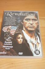 Revolution, Ophalen of Verzenden, Zo goed als nieuw, Oorlog