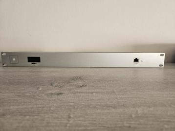 Unifi Cloud Key Gen2 plus rackmount kit beschikbaar voor biedingen