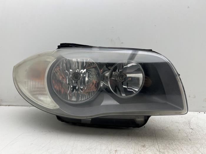 Koplamp rechts van een BMW 1-Serie, Auto-onderdelen, Verlichting, BMW, Gebruikt, 3 maanden garantie, Ophalen of Verzenden