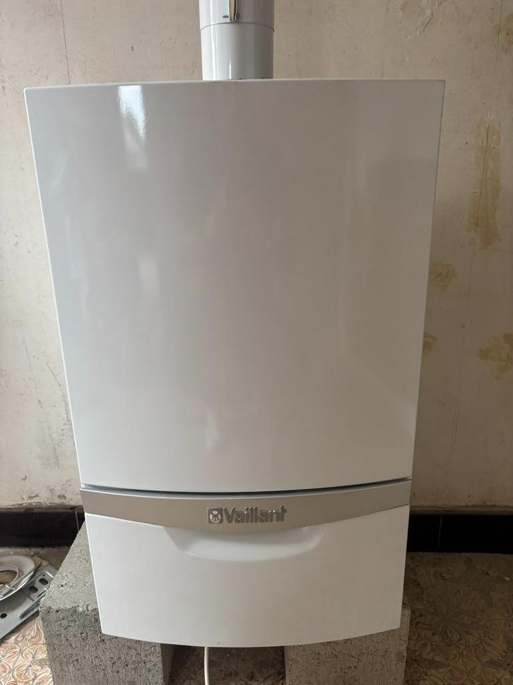 condensatieketel vaillant ecotec plus, Doe-het-zelf en Bouw, Chauffageketels en Boilers, Gebruikt, Boiler, Aardgas, Minder dan 20 liter