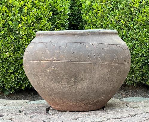 Ancien pot de fleurs en terre cuite, Jardin & Terrasse, Pots de fleurs, Terracotta, Intérieur, Balcon, Jardin, Rond, Enlèvement