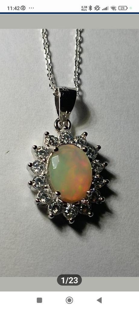 Prachtige sterling zilveren hanger met Ethiopische opaal, Handtassen en Accessoires, Kettinghangers, Nieuw, Zilver, Zilver, Bloem of Plant