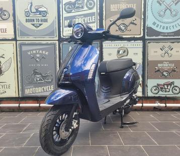 Nieuwe Neco Tempo 50cc klasse A-scooter