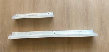 Witte wandplanken Ikea mosslanda 115cm en 55cm beschikbaar voor biedingen