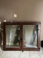 Donkerbruin houten raam, Gebruikt, Raamkozijn, Inclusief glas, 75 tot 150 cm