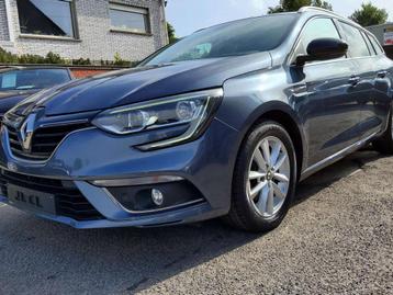 Renault Mégane Megane Grandtour ENERGY TCe 130 EDC LIMITED beschikbaar voor biedingen