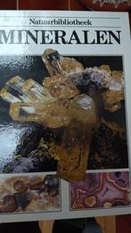 mineralen - natuurbibliotheek, Boeken, Natuur, Ophalen of Verzenden