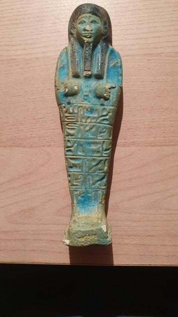 statuette oushebti en pierre  beschikbaar voor biedingen