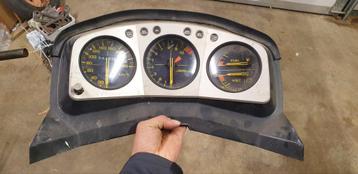 Dashboard met tellers cbx750  beschikbaar voor biedingen