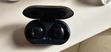 Samsung airbuds SM-R170 beschikbaar voor biedingen