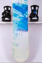 Planche à neige 149 pour femmes BEACH MOUNTAIN CRYSTAL, Sports & Fitness, Snowboard, Envoi, Utilisé, Fixations