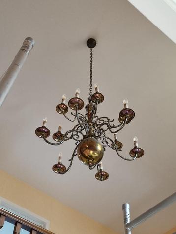 Kroonluster uit de 19de eeuw met Maria. Heel speciaal! beschikbaar voor biedingen