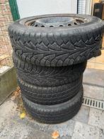 4 winterbanden Hankook 205/65 R16 95T + metalen velgen, Ophalen, Zo goed als nieuw