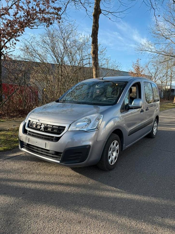 Peugeot Partner Tepee / 1.6 Benzine / Eerste eigenaar / 5zit, Autos, Peugeot, Particulier, Partner Tepee, Cruise Control, Essence