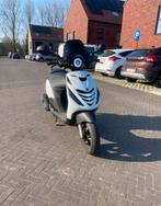 Piaggio zip 4t B klasse, Fietsen en Brommers, Ophalen, Zo goed als nieuw, Zip