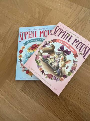 Sophie Mouse livres 10-11 en anglais beschikbaar voor biedingen