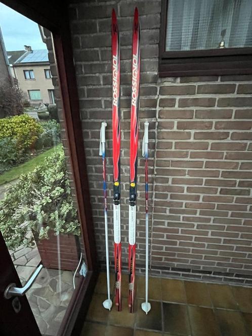 Paire de ski de fonds ROSSIGNOL avec bâtons, Sports & Fitness, Ski & Ski de fond, Comme neuf, Skis, Rossignol, 180 cm ou plus