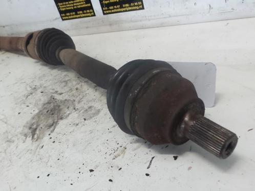 Aandrijfas rechts-voor van een Volvo S40, Auto-onderdelen, Remmen en Aandrijving, Volvo, Gebruikt, 3 maanden garantie, Ophalen of Verzenden