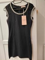 Robe noire taille 36, NEUVE
Fille douce, Enlèvement ou Envoi, Neuf, Taille 36 (S), Noir