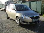 Skoda fabia 1.2 benzine met slechts 83000km, Auto's, Voorwielaandrijving, Euro 5, Stof, Zwart